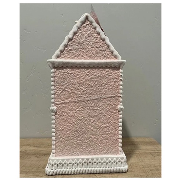 NEW Pink Pastel Gingerbread Light Up Victorian House Valentine's Day - Picture 7 of 7